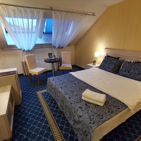Las Vegas Rooms Vilnius Extérieur photo