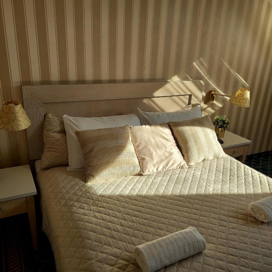 Las Vegas Rooms Vilnius Extérieur photo