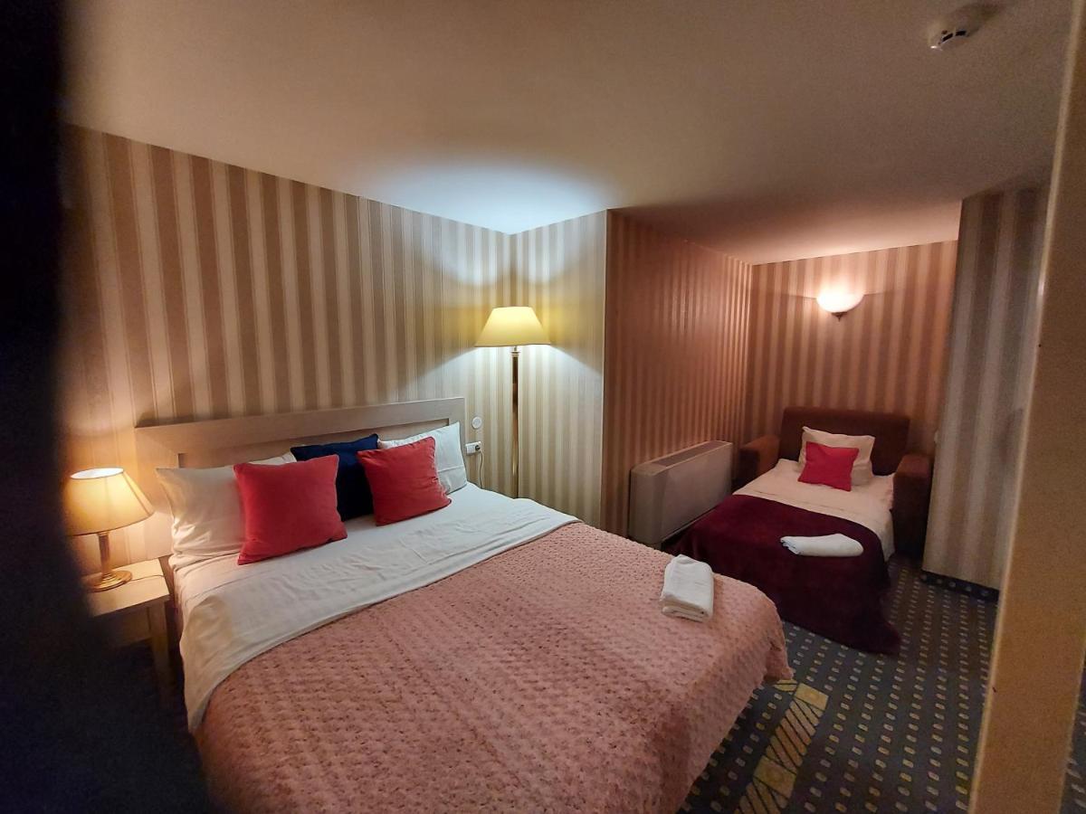 Las Vegas Rooms Vilnius Extérieur photo