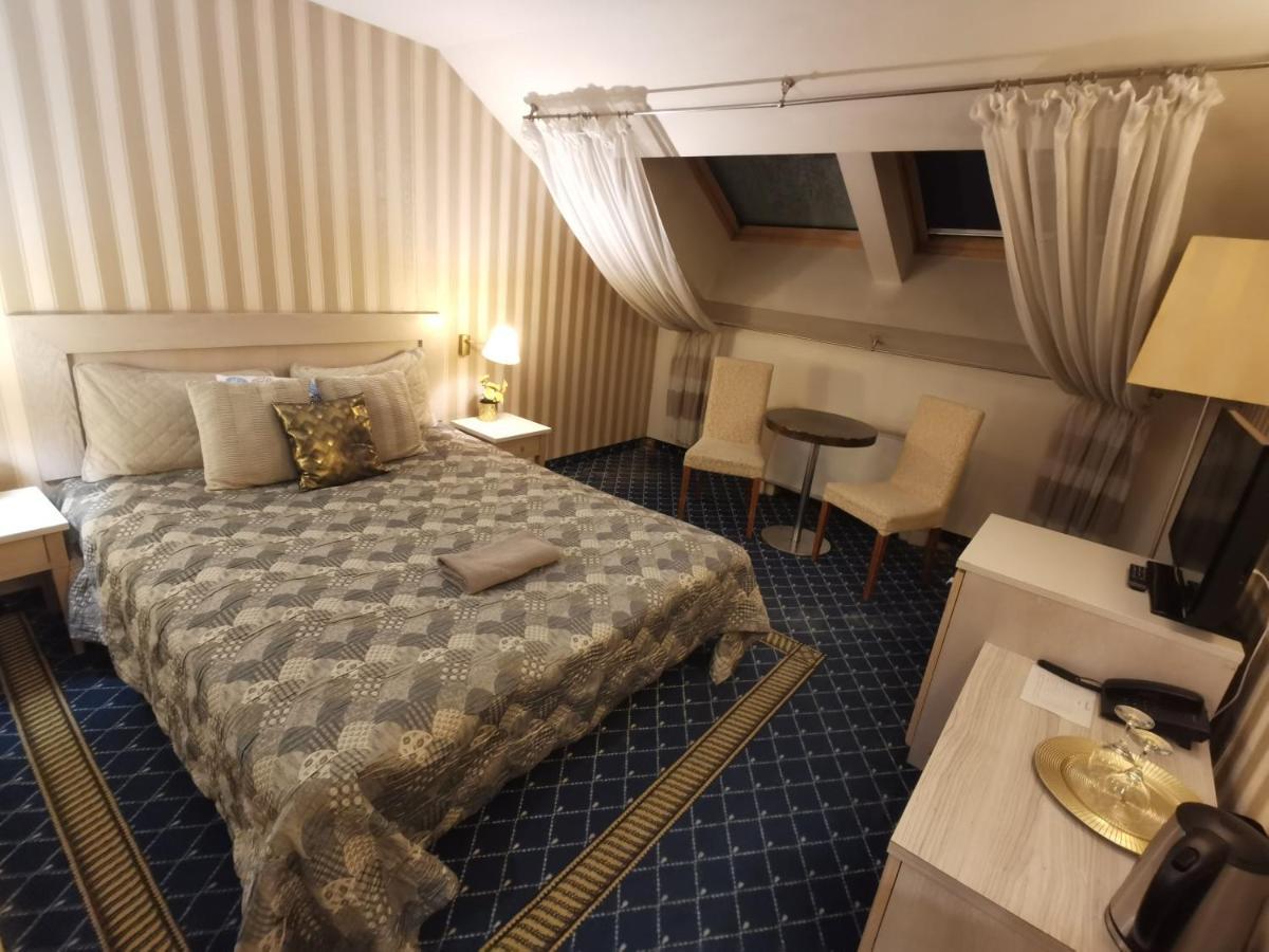 Las Vegas Rooms Vilnius Extérieur photo